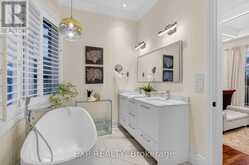 2439 BRIDGE ROAD | Oakville Ontario | Slide Image Thirteen