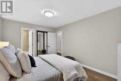 2439 BRIDGE ROAD | Oakville Ontario | Slide Image Twenty-four