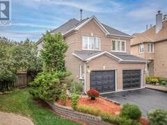 28 FOXTAIL RIDGE Newmarket Ontario, L3X 1Z6