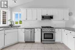 8005 GROSSI COURT | Niagara Falls Ontario | Slide Image Twelve