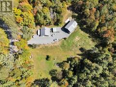 1435 FALKENBURG ROAD Bracebridge Ontario, P1L 1X4