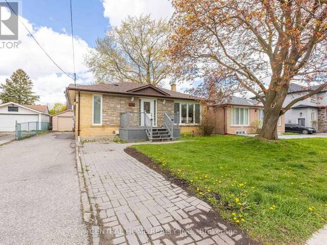 307 BOISDALE AVENUE Richmond Hill Ontario, L4C 1R4 - 5 Bedrooms Home For Sale