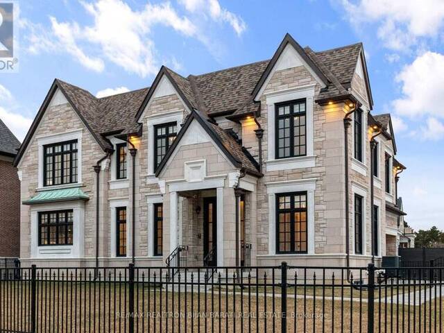 29 BALLYCONNOR COURT Toronto Ontario, M2M 4C6 - 6 Bedrooms Home For Sale