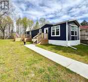 40 SHAMROCK CRESCENT | Angus Ontario | Slide Image One