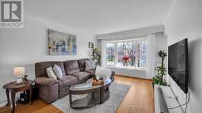 196 TUXEDO AVE AVENUE | Hamilton Ontario | Slide Image Five