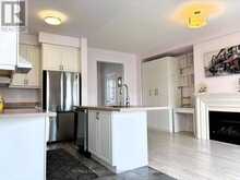 49 MEMON PLACE | Markham Ontario | Slide Image Six