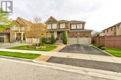 30 SORBONNE DRIVE | Brampton Ontario | Slide Image Two