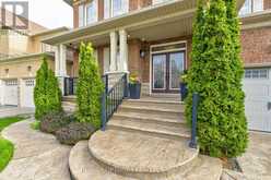 30 SORBONNE DRIVE | Brampton Ontario | Slide Image Three