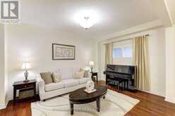 30 SORBONNE DRIVE | Brampton Ontario | Slide Image Eight