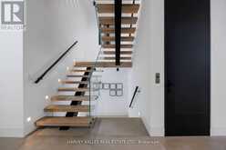 5 DEWBOURNE AVENUE | Toronto Ontario | Slide Image Forty-two