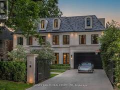5 DEWBOURNE AVENUE Toronto Ontario, M5P 1Z1