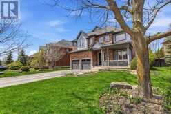 55 CAMPBELL DRIVE | Uxbridge Ontario | Slide Image Two