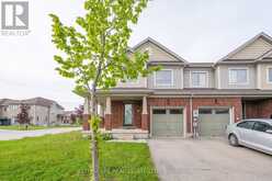 8485 PRIMROSE LANE | Niagara Falls Ontario | Slide Image Four