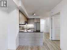 301 - 9618 YONGE STREET | Richmond Hill Ontario | Slide Image Eleven