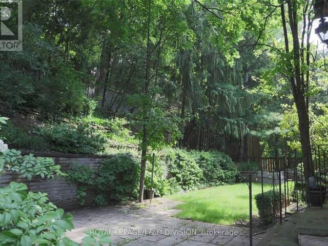 76 POPLAR PLAINS CRESCENT Toronto Ontario, M4V 1E8 - 6 Bedrooms Home For Sale