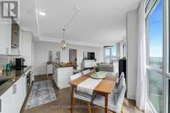 1004 - 59 ANNIE CRAIG DRIVE | Toronto Ontario | Slide Image Thirteen