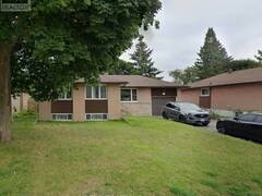 97 ROSE STREET Barrie Ontario, L4M 2T6