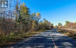 PCL6807 HONEY HARBOUR ROAD | Port Severn Ontario | Slide Image Seven