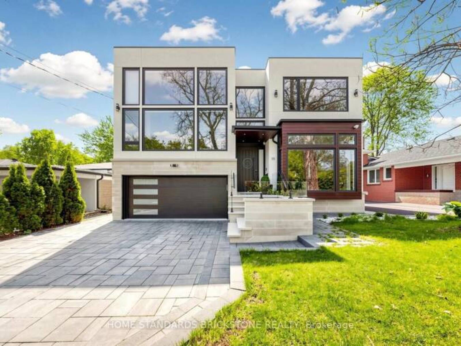 10 ALONZO ROAD, Toronto, Ontario M2R 1T5