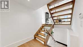 10 ALONZO ROAD | Toronto Ontario | Slide Image Sixteen