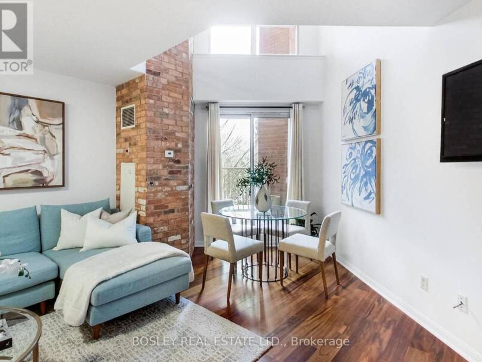 215 - 119 MERTON STREET, Toronto, Ontario M4S 3G5