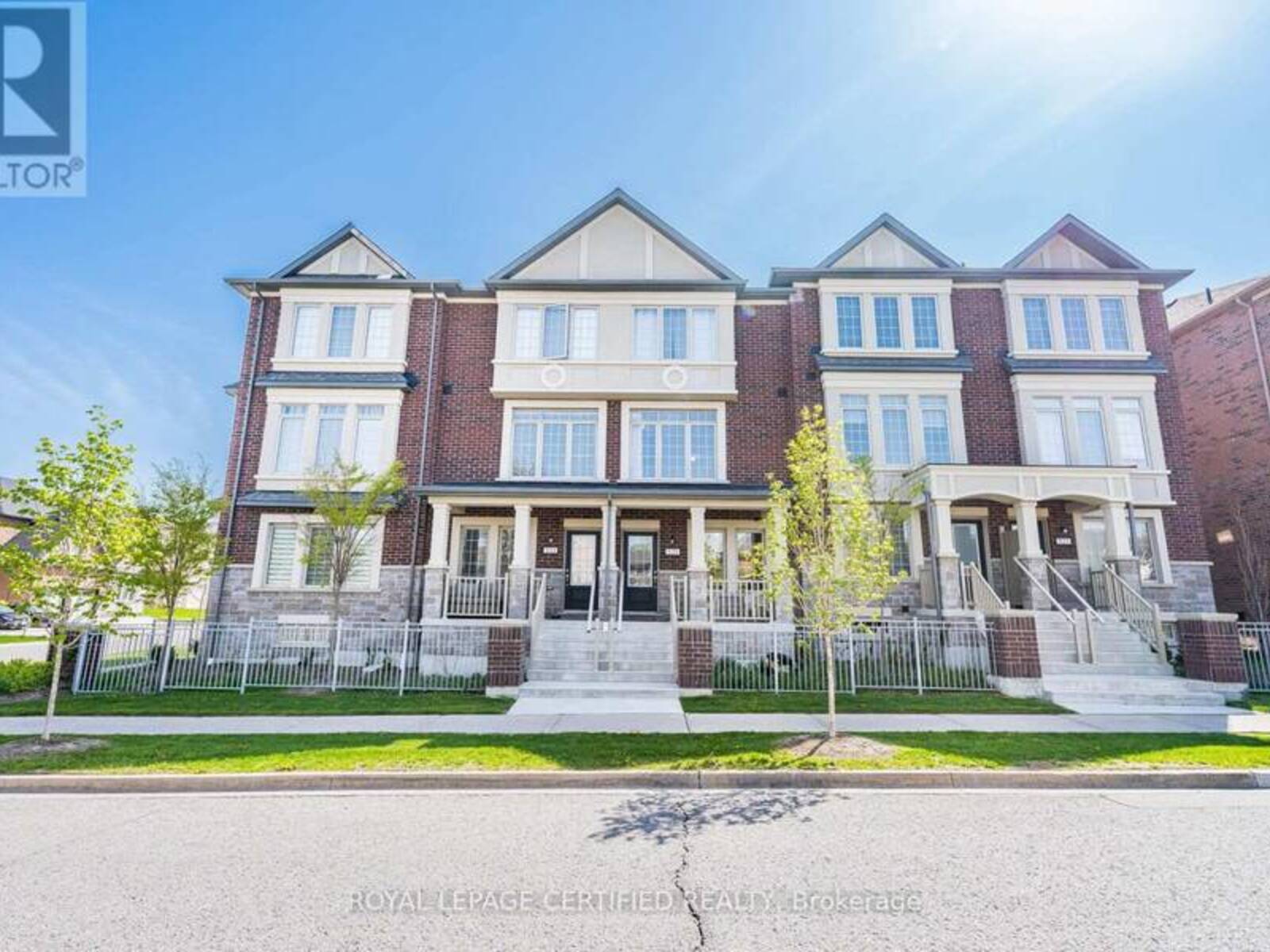 529 OLD HARWOOD AVENUE, Ajax, Ontario L1Z 0V2