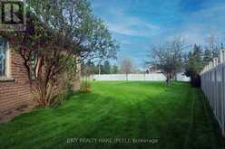 5 GLENBROOK BOULEVARD | Brampton Ontario | Slide Image Seven