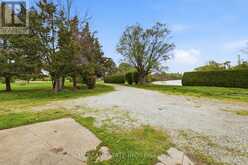 7526 GRANDE RIVER LINE | Chatham Ontario | Slide Image Three