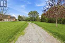 7526 GRANDE RIVER LINE | Chatham Ontario | Slide Image Four