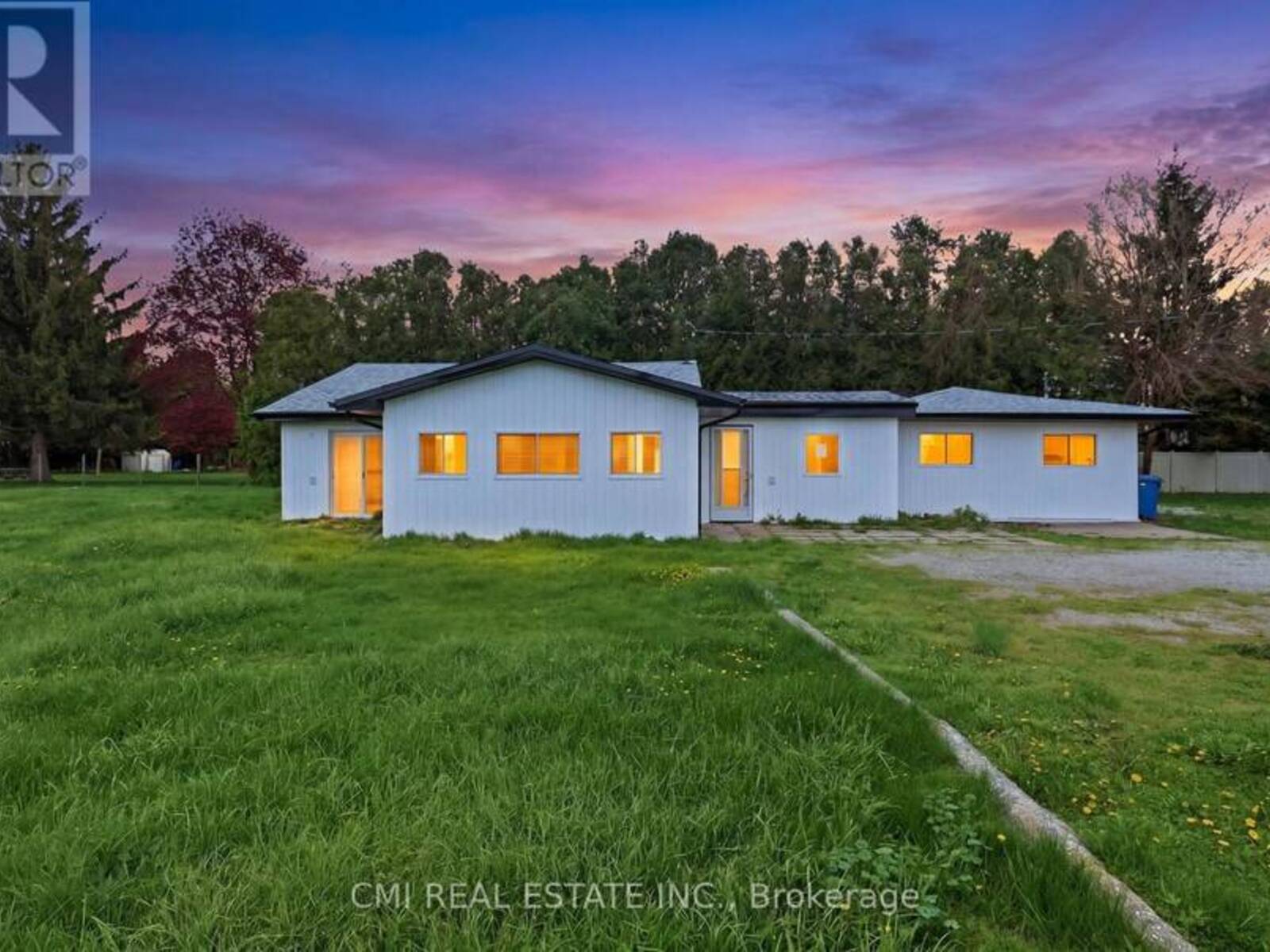 7526 GRANDE RIVER LINE, Chatham, Ontario N7M 5J7