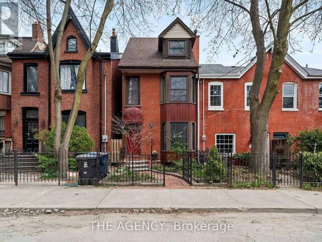 111 SEATON STREET Toronto Ontario, M5A 2T2 - 4 Bedrooms Home For Sale