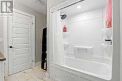 114 TUSCANY TRAIL | Chatham Ontario | Slide Image Thirty-two