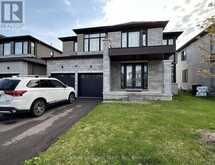 16 ROSANNE CIRC | Wasaga Beach Ontario | Slide Image One