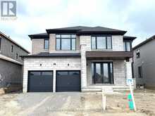 16 ROSANNE CIRC | Wasaga Beach Ontario | Slide Image Three
