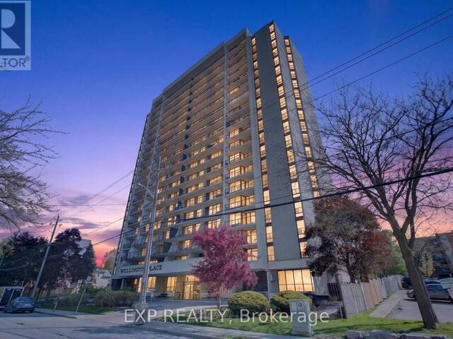 1408 - 81 CHURCH STREET Kitchener Ontario, N2G 4M1 - 3 Bedrooms Condo For Sale