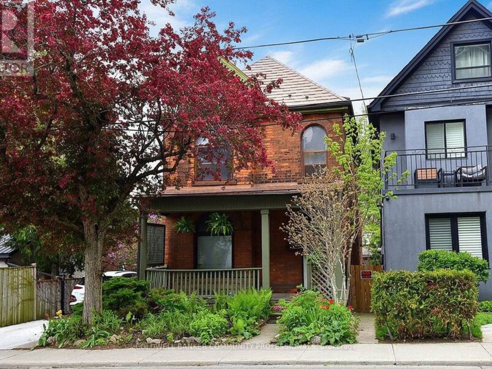128 HESS STREET S, Hamilton, Ontario L8P 3N6