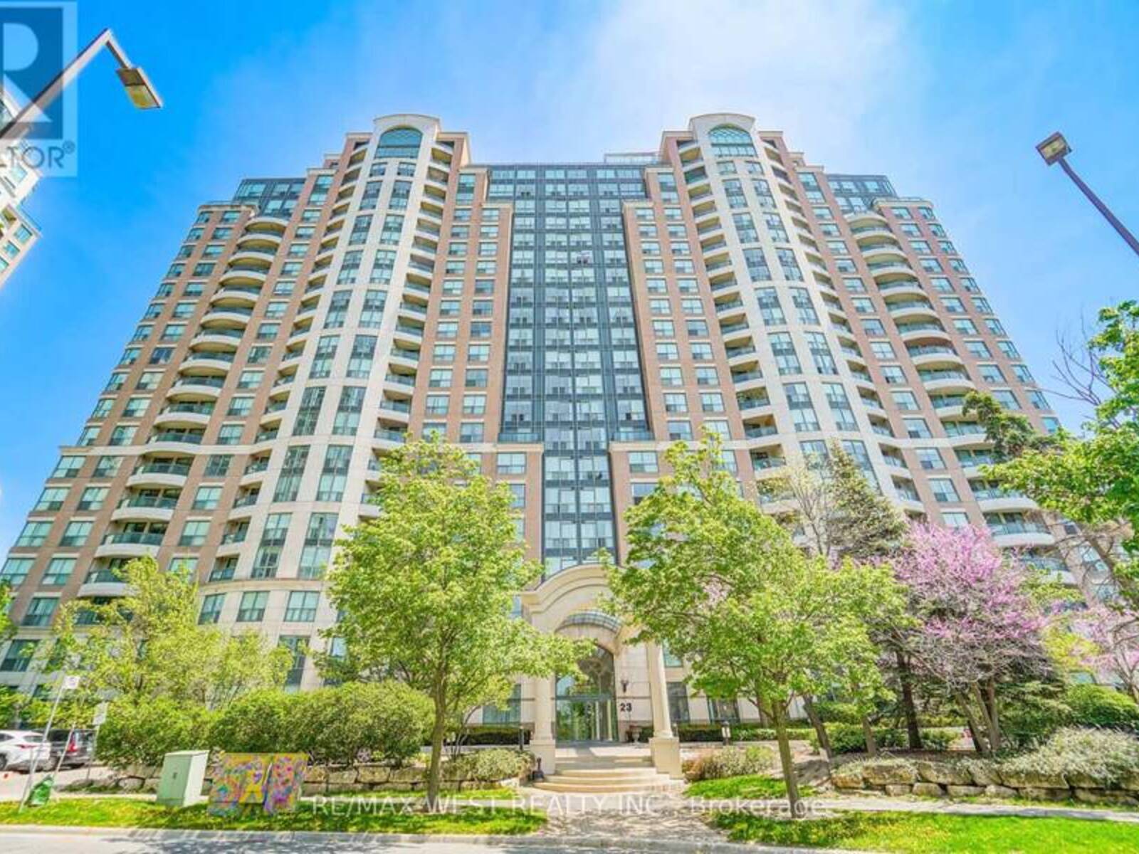 2105 - 23 LORRAINE DRIVE, Toronto, Ontario M2N 6Z6