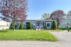 46 FAIRWAY DRIVE | Clarington Ontario | Slide Image One