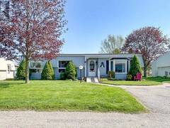 46 FAIRWAY DRIVE Clarington Ontario, L1B 1B3
