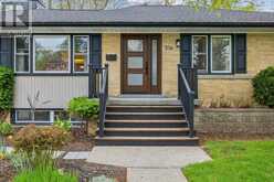 316 RIVER SIDE DRIVE | Oakville Ontario | Slide Image Two