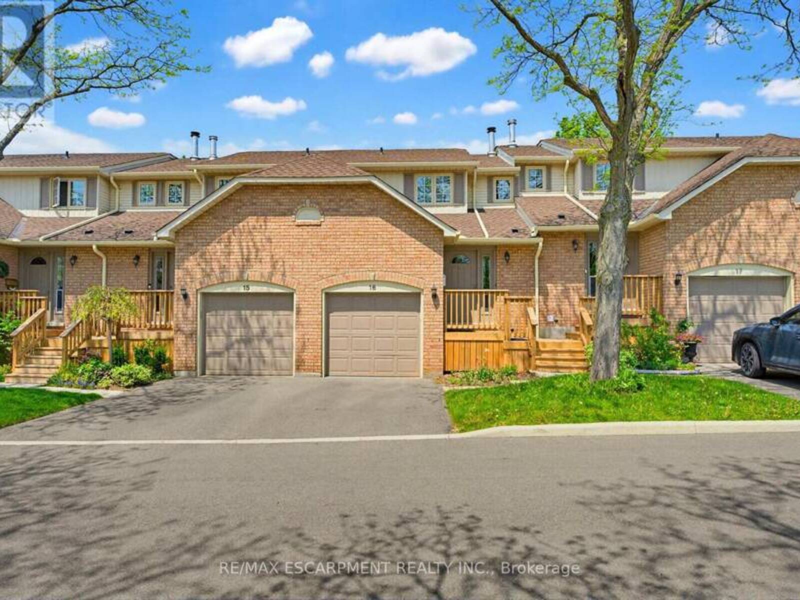 16 - 79 BRAEHEID AVENUE, Hamilton, Ontario L8B 0C6
