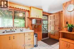 71 QUAIL LANE | Apsley Ontario | Slide Image Twelve