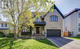 2194 HAYGATE CRESCENT | Mississauga Ontario | Slide Image Two