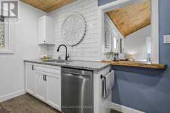 328 CEDAR AVENUE | Meaford Ontario | Slide Image Fifteen