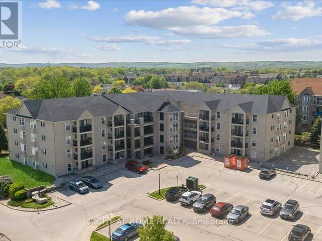 UNIT # 312 - 1451 WALKER'S LINE Burlington Ontario, L7M 4P1 - 3 Bedrooms Condo For Sale