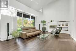 11 SANDPIPER COURT | Toronto Ontario | Slide Image Eight
