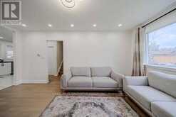 38 DEERFIELD ROAD | Toronto Ontario | Slide Image Eleven
