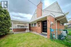 38 DEERFIELD ROAD | Toronto Ontario | Slide Image Four