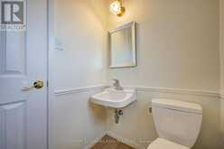 43 CARLTON ROAD | Markham Ontario | Slide Image Nineteen