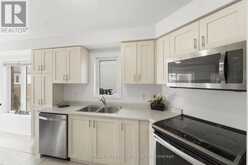 35 COLONEL LYALL STREET | St. Catharines Ontario | Slide Image Ten